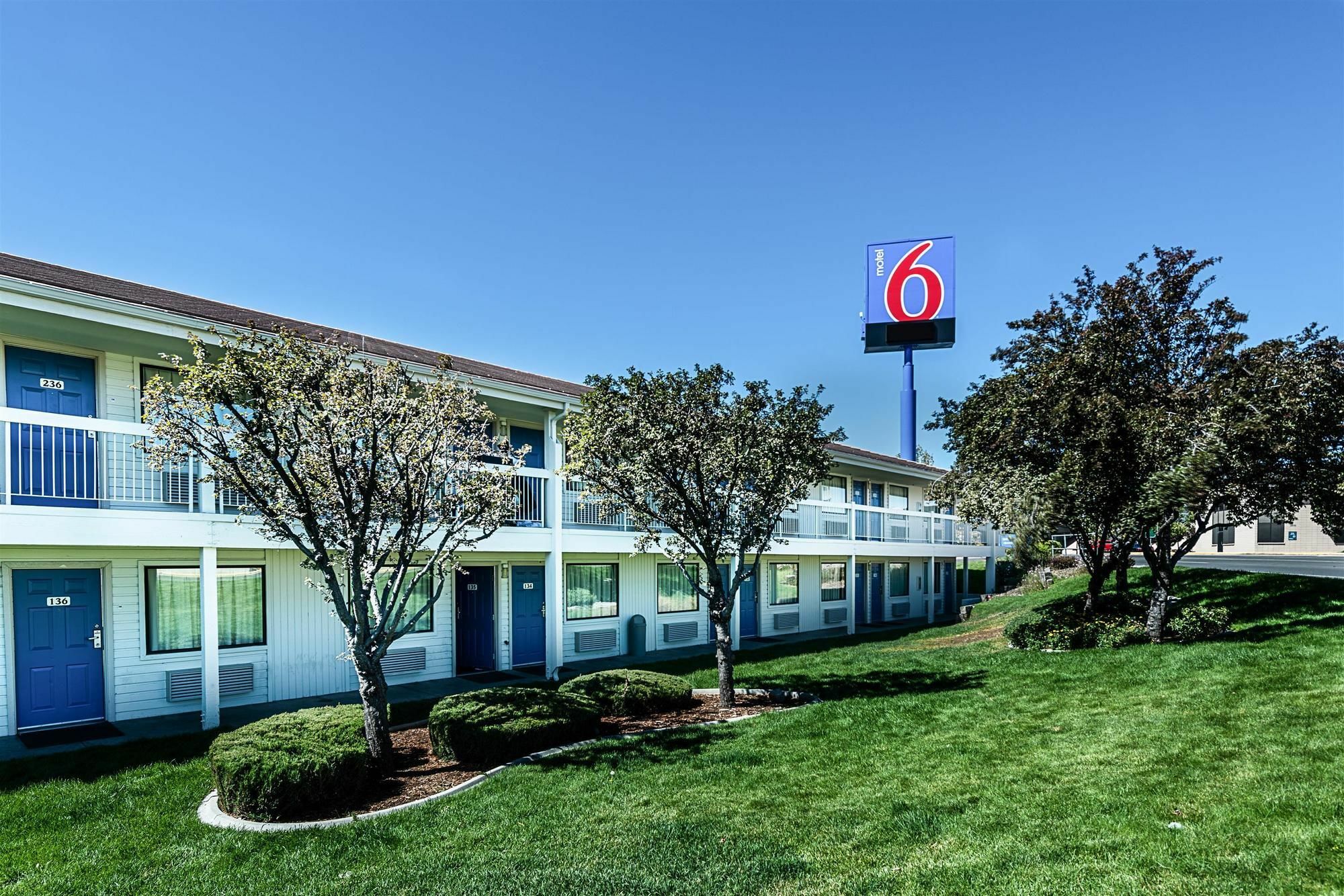 Motel 6-Sparks, Nv - Airport - سباركس المظهر الخارجي الصورة